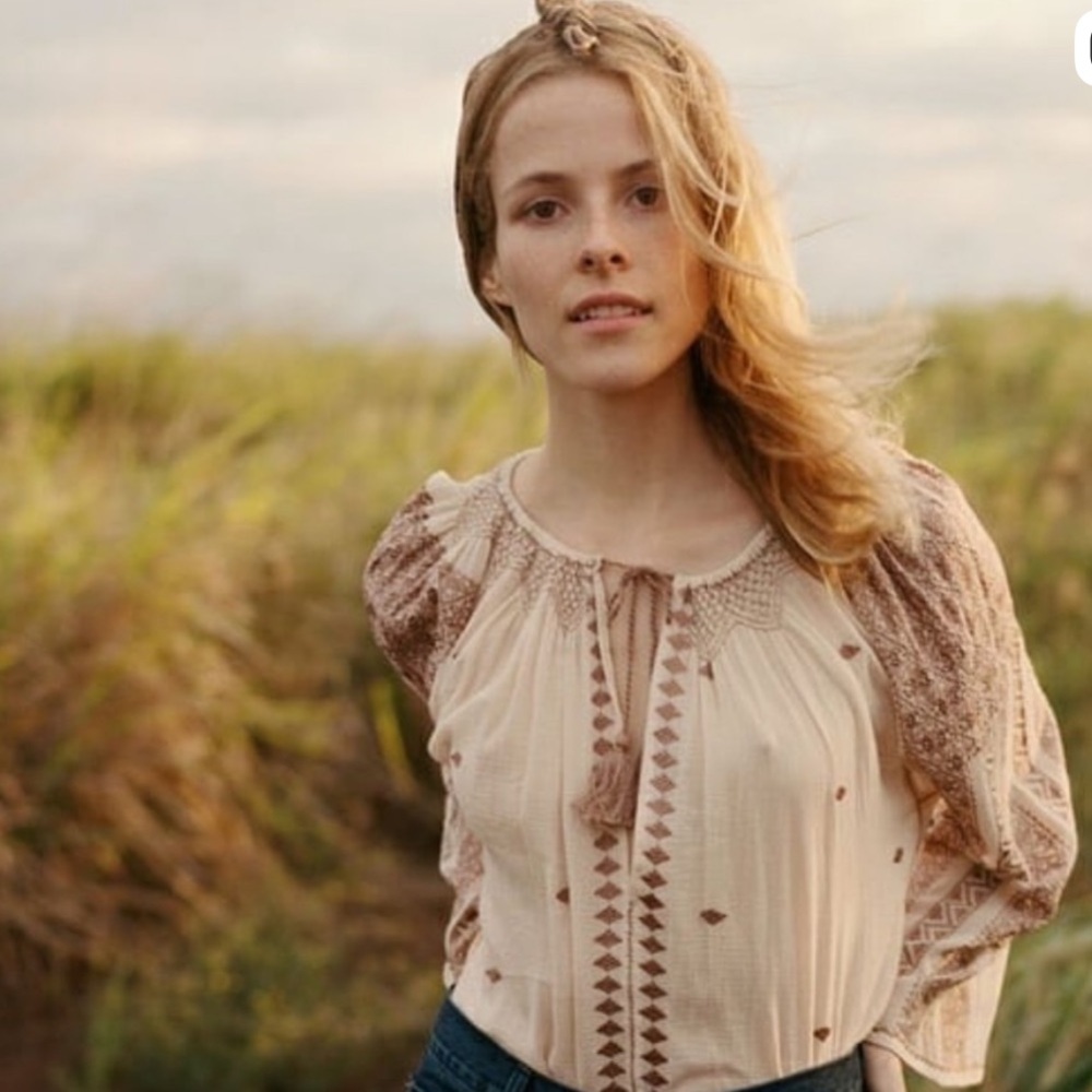 Doen Cream and Brown Patterned Blouse